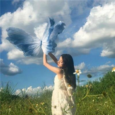 独家爆料：老艺术家孙女出道颜值引争议，网友群嘲，72小时